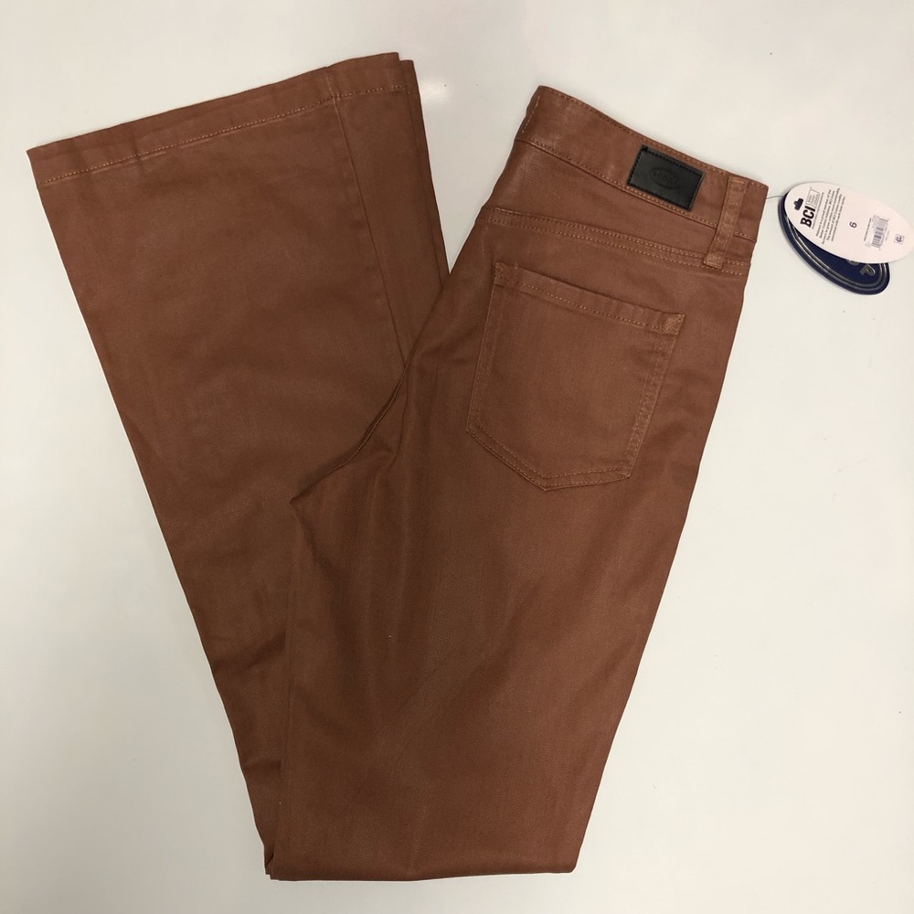 Scoop High Rise Flare leg jeans size 6